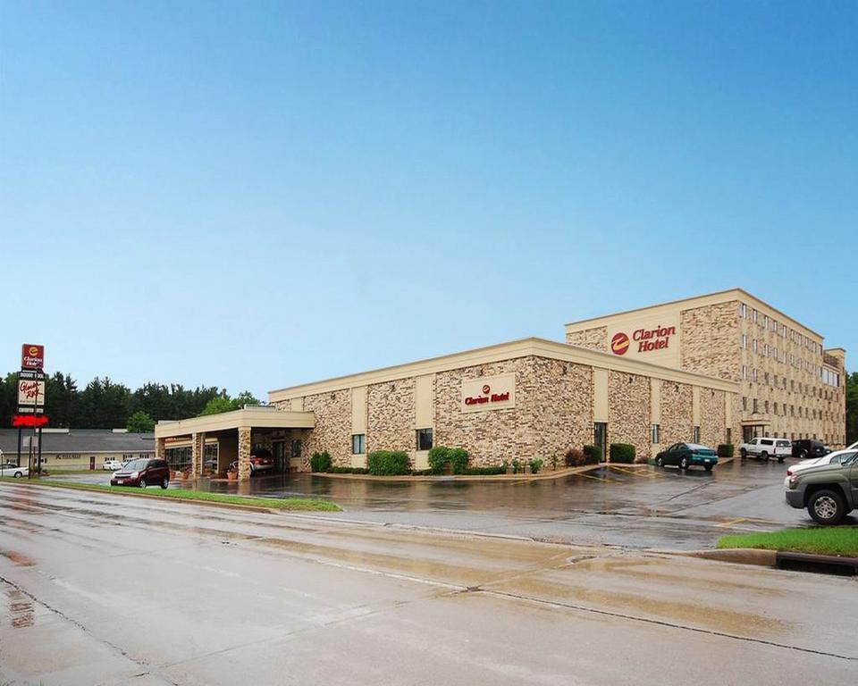 Americinn & Suites By Wyndham Baraboo Event Center Eksteriør bilde