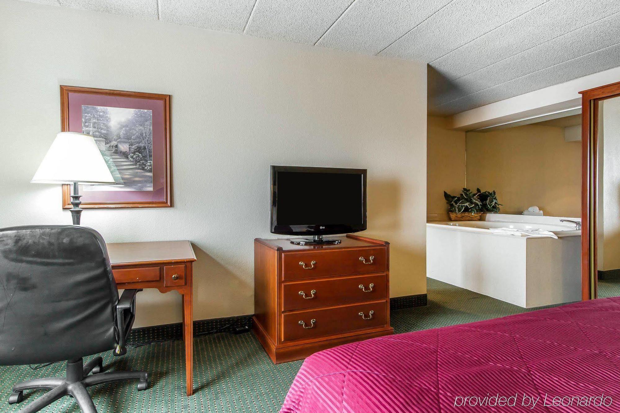 Americinn & Suites By Wyndham Baraboo Event Center Eksteriør bilde